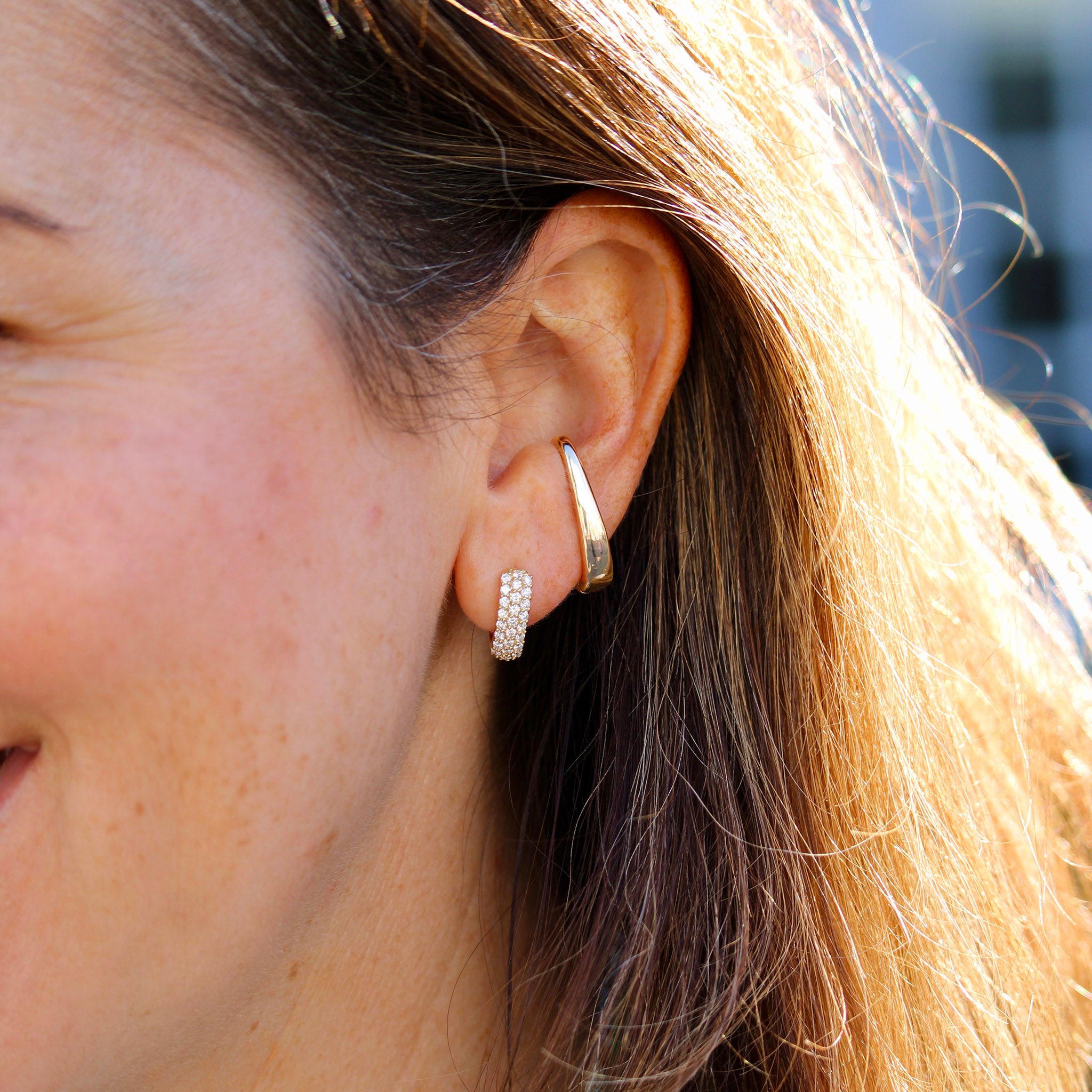 Marla Aaron 18K Gold Diamond Huggie Earring Base