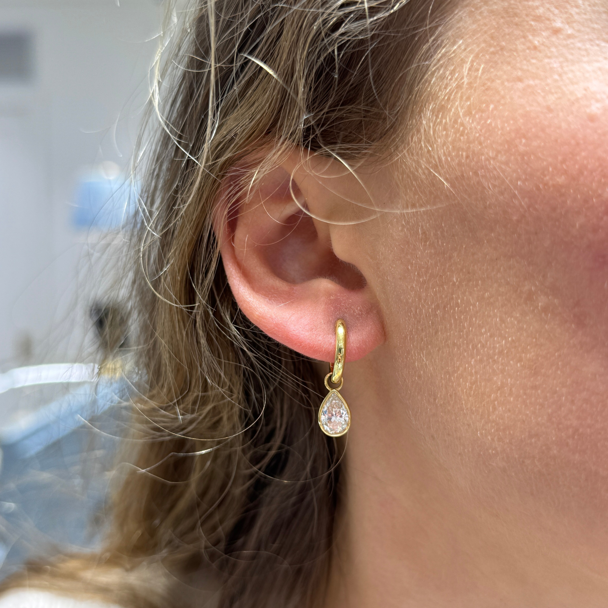 2ctw Pear Diamond Drop 18K Yellow Gold Huggie Earrings