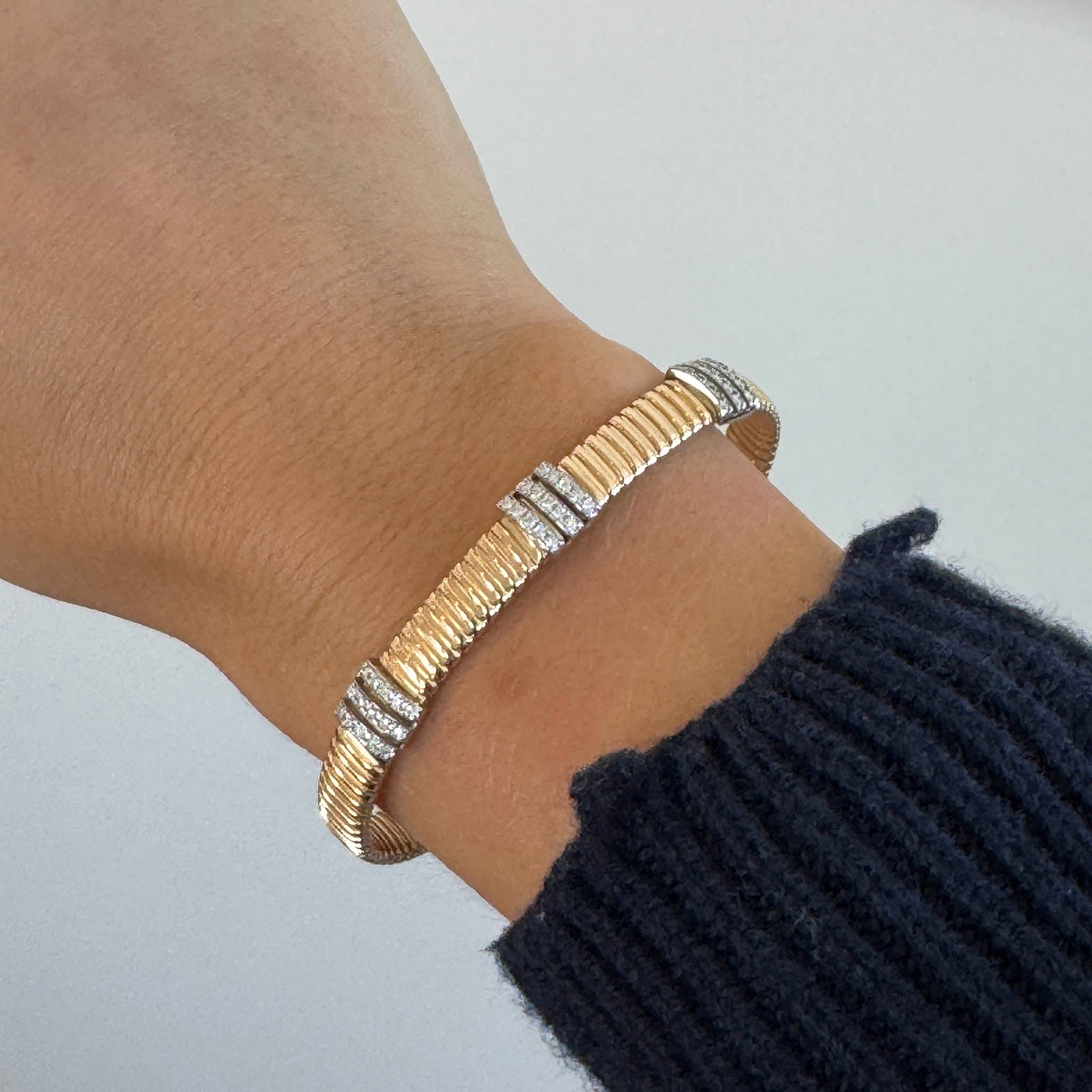 Diamond Pavé 3-Station 14K Gold Flexible Tubogas Cuff Bangle