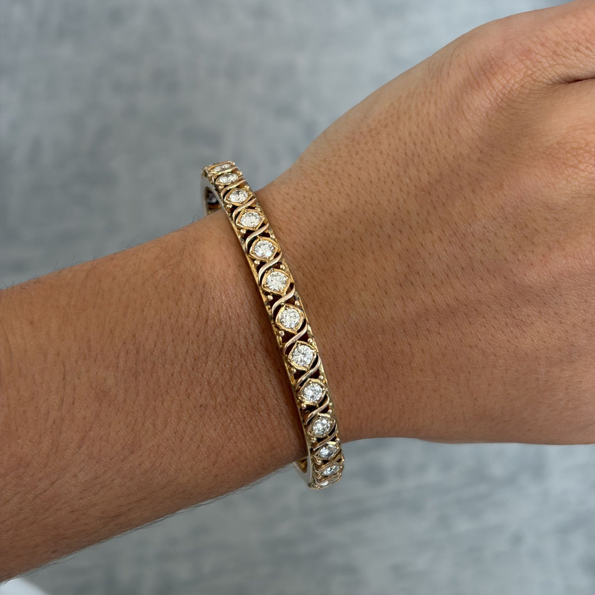 Vintage 5ctw Diamond 14K Gold Openwork Slip-On Bangle