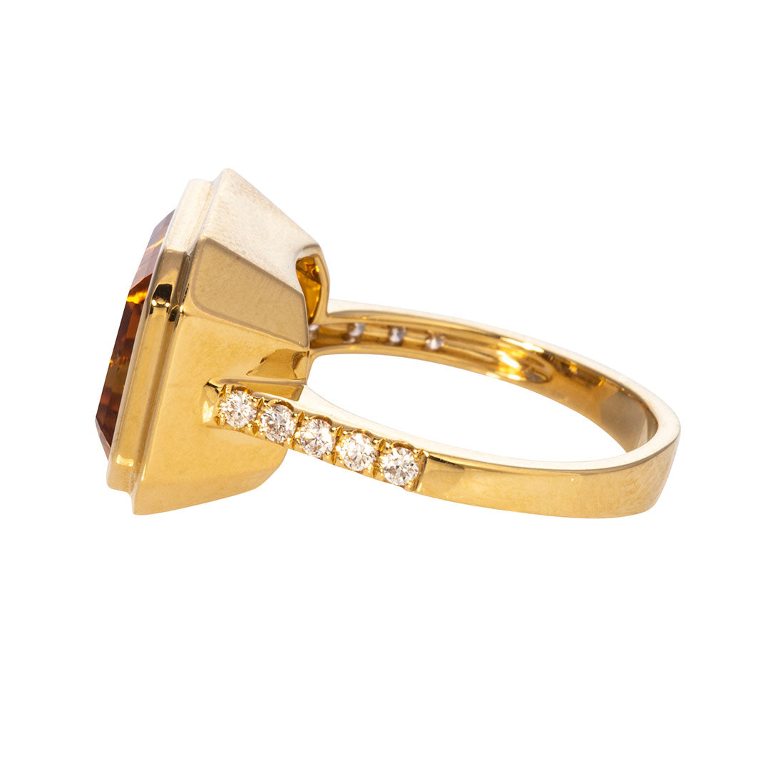 Emerald Cut Citrine & Pavé Diamond 18K Gold Ring