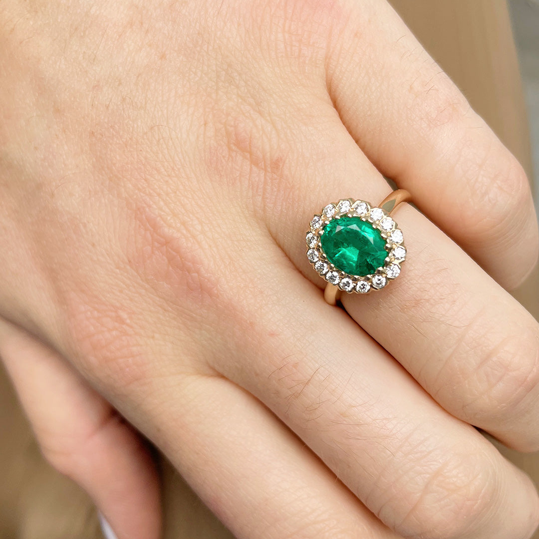 Oval Emerald & Diamond Cluster 14K Yellow Gold Ring