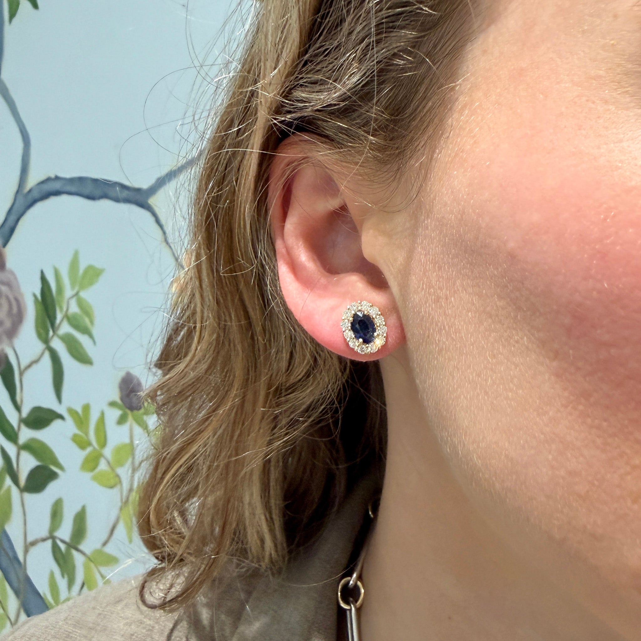 1.49ctw Oval Sapphire & Diamond Cluster 18K Gold Stud Earrings