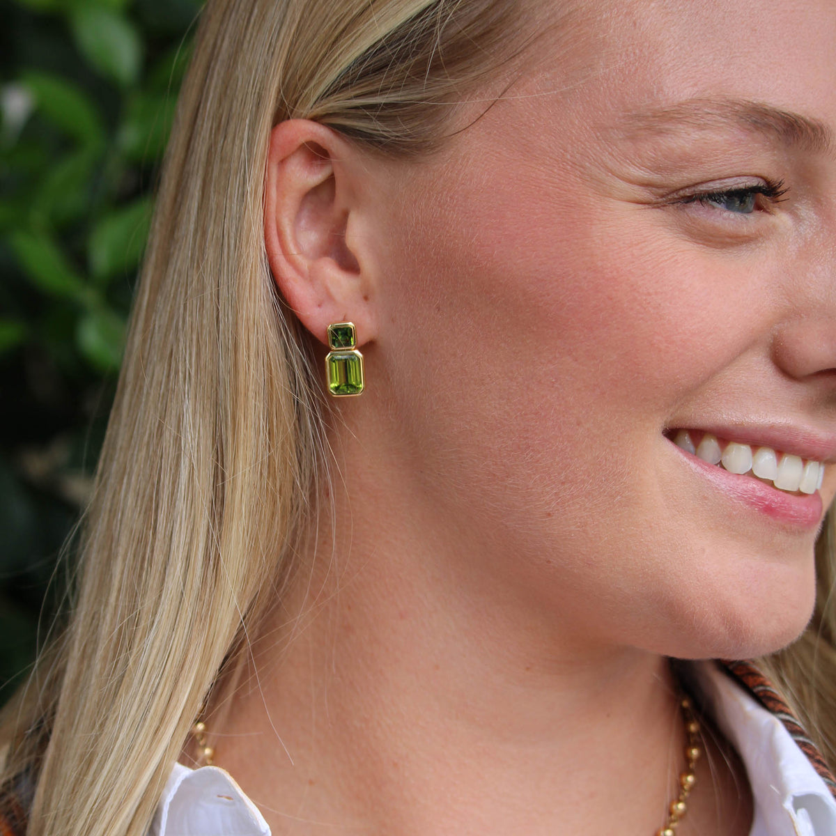 Goshwara Tourmaline & Peridot Bezel Set 18K Gold Earrings