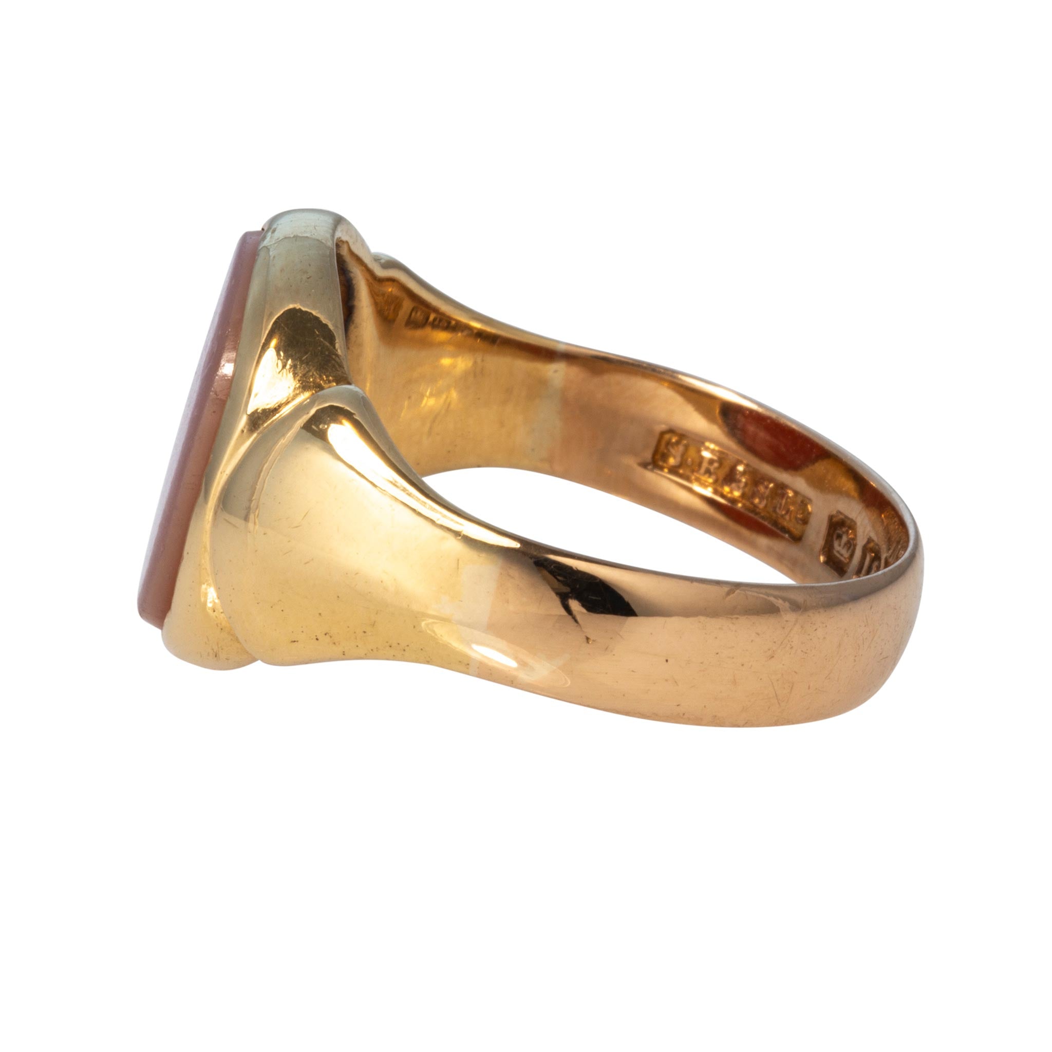 Victorian Carnelian 18K Yellow Gold Signet Ring