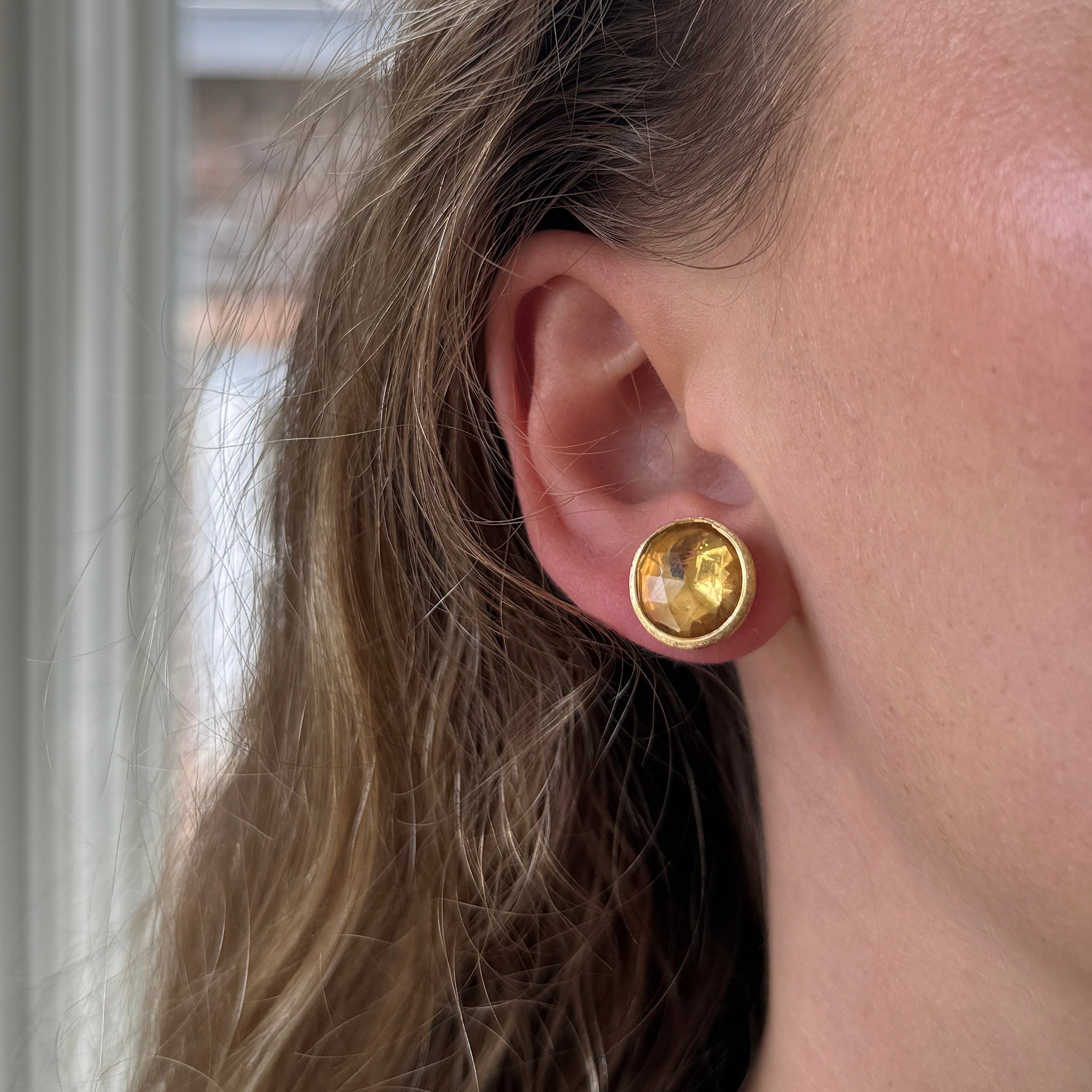 Vintage Citrine Bezel Set 18K Yellow Gold Stud Earrings