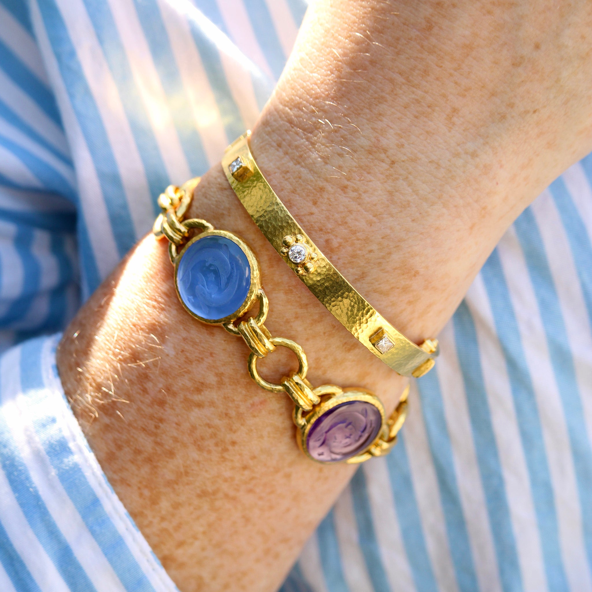 Elizabeth Locke “Dolphin Twins” Pastel Venetian Glass Intaglio Link Bracelet