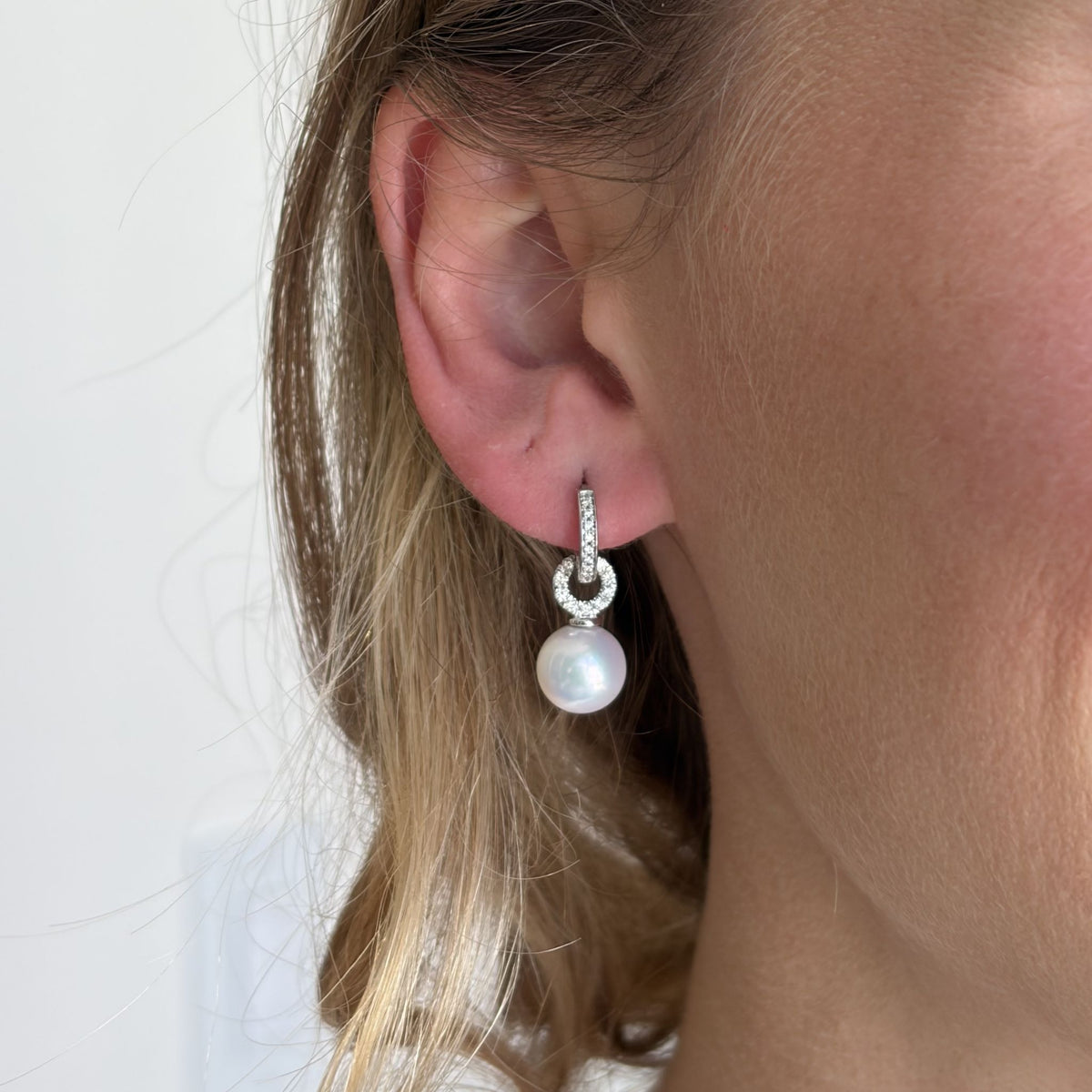 9-9.5mm Freshwater Pearl & Diamond 18K White Gold Drop Earrings