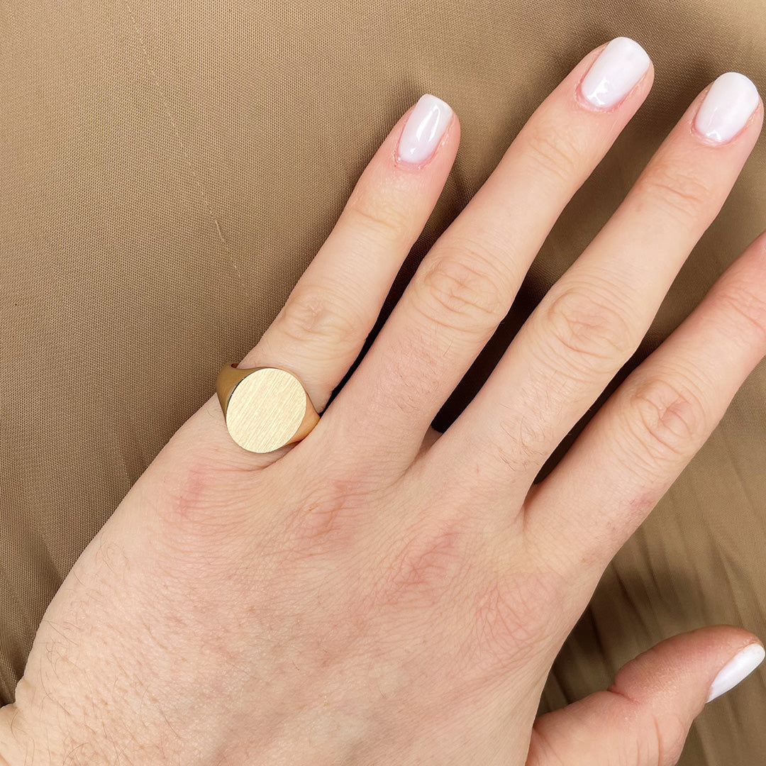 14K Yellow Gold 15x12mm Oval Signet Ring