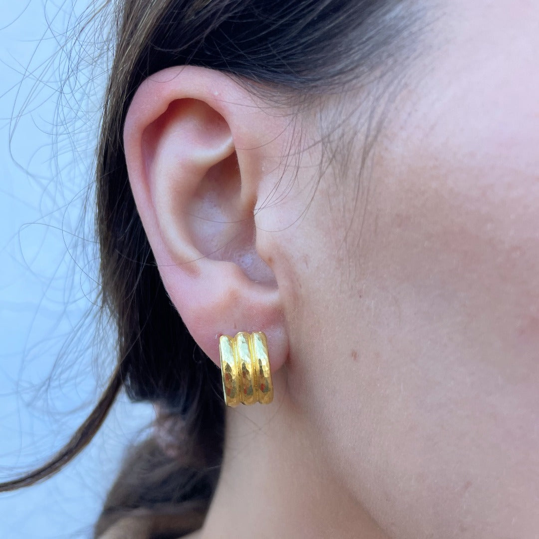 Elizabeth Locke Banded Wide Hoop Earrings