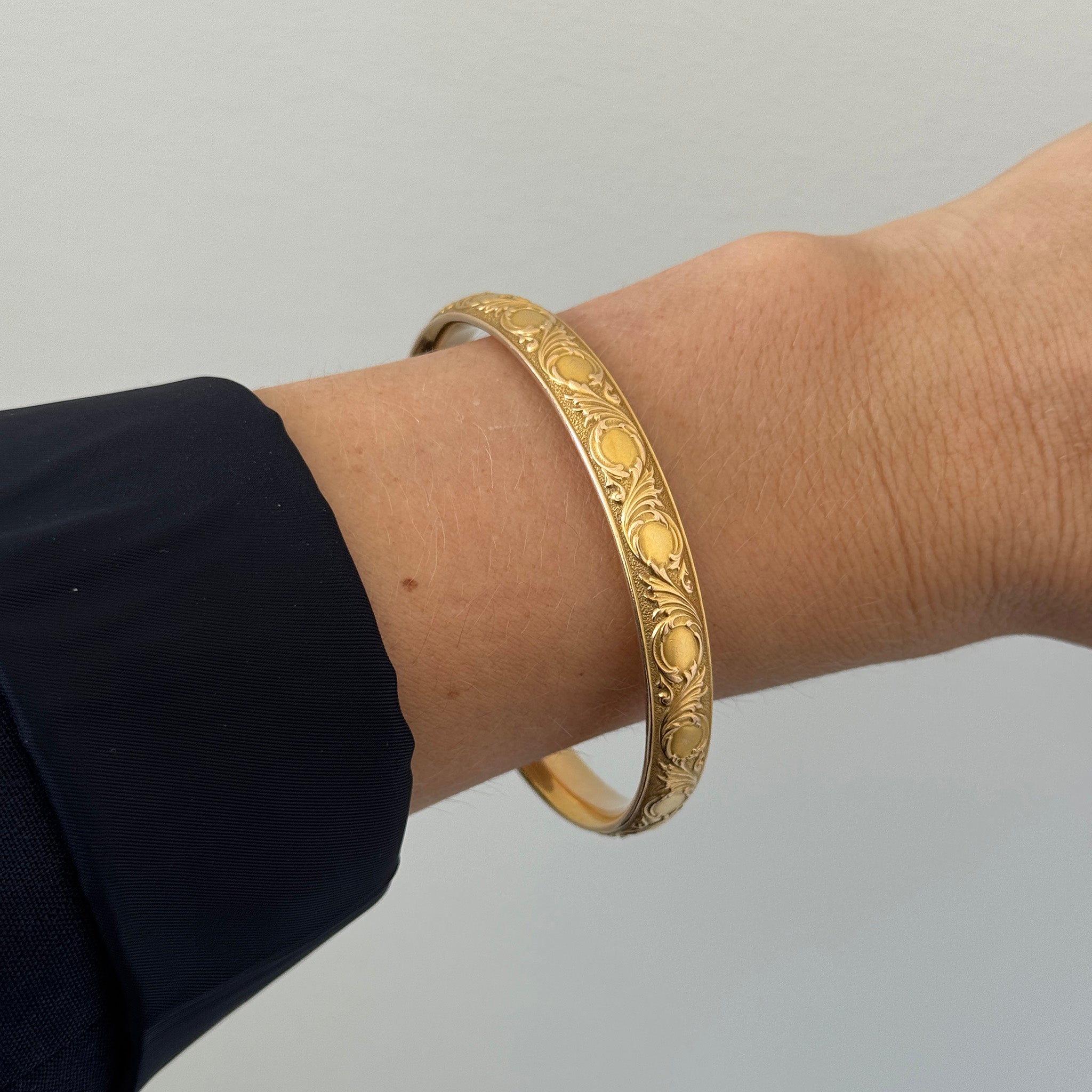 Vintage Scroll Signet 14K Gold Slip-On Bangle