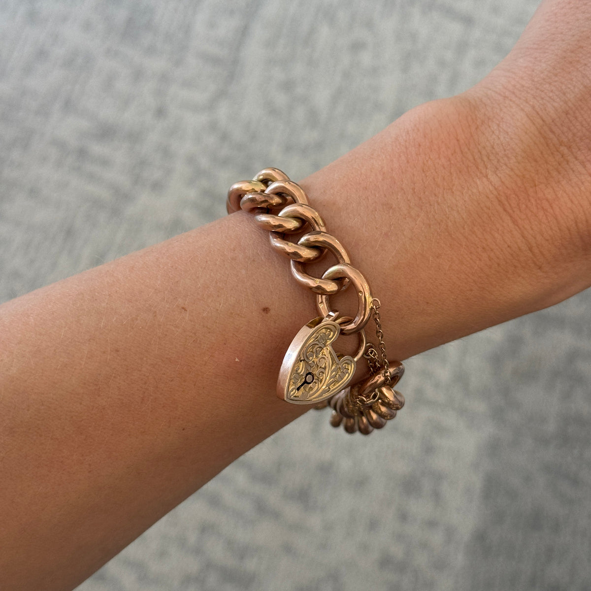 Victorian 9K Gold Engraved Heart Padlock & Curb Link Bracelet