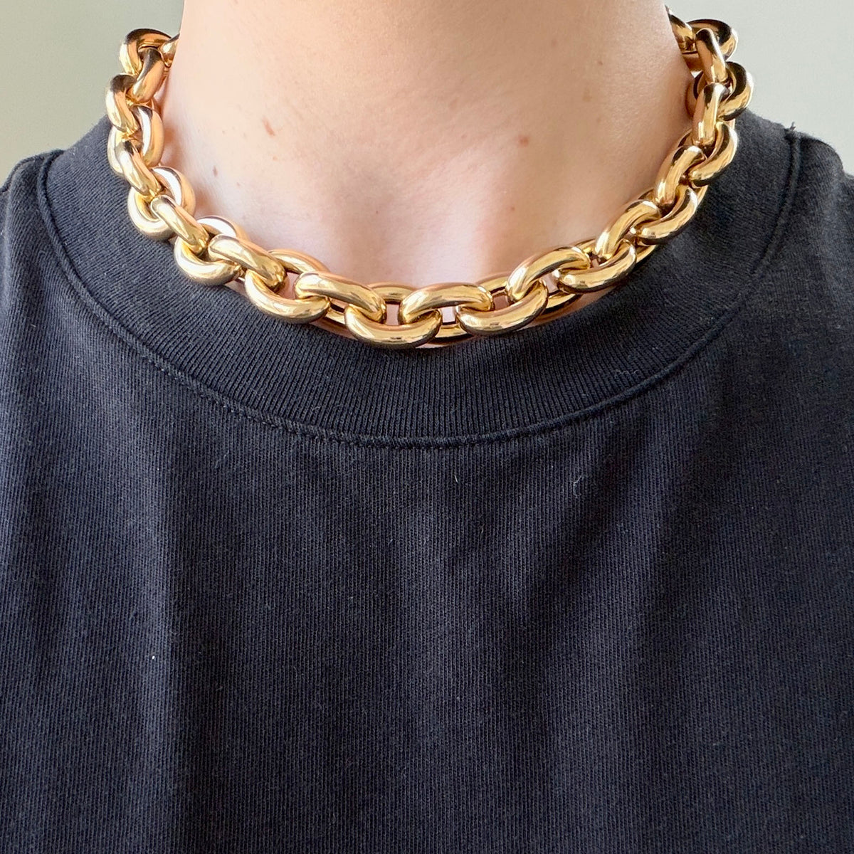 Vintage Italian 18K Yellow Gold Large Link Necklace 17"