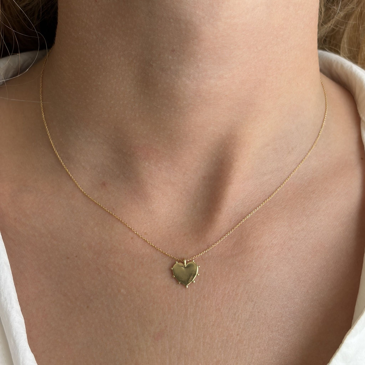 18K Yellow Gold Beaded Heart Pendant Adjustable Necklace