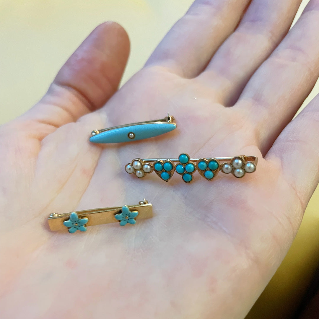Victorian Single Seed Pearl & Blue Enamel 14K Gold Bar Pin