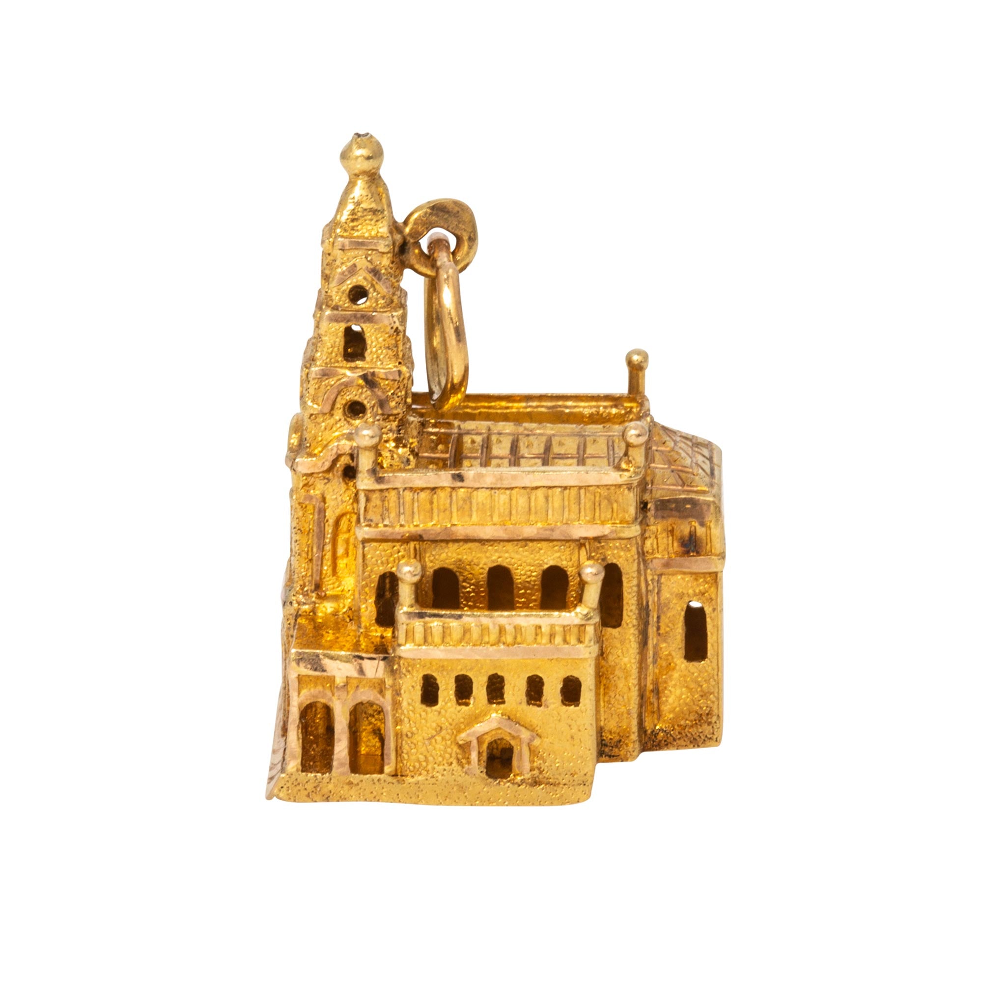Vintage 18K Gold Basilica de Fátima Charm