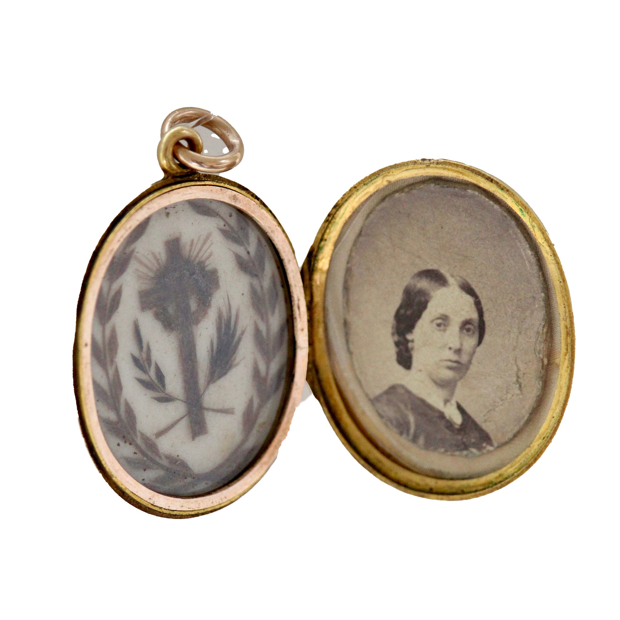 Victorian 18K Gold Hand Engraved Oval Locket Pendant