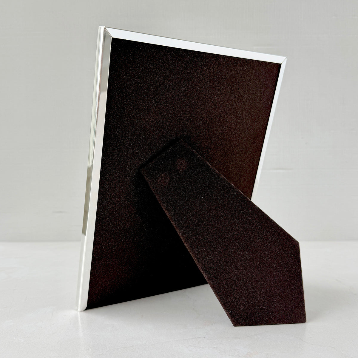 Silver-Plated Plain Wide Picture Frame back easel
