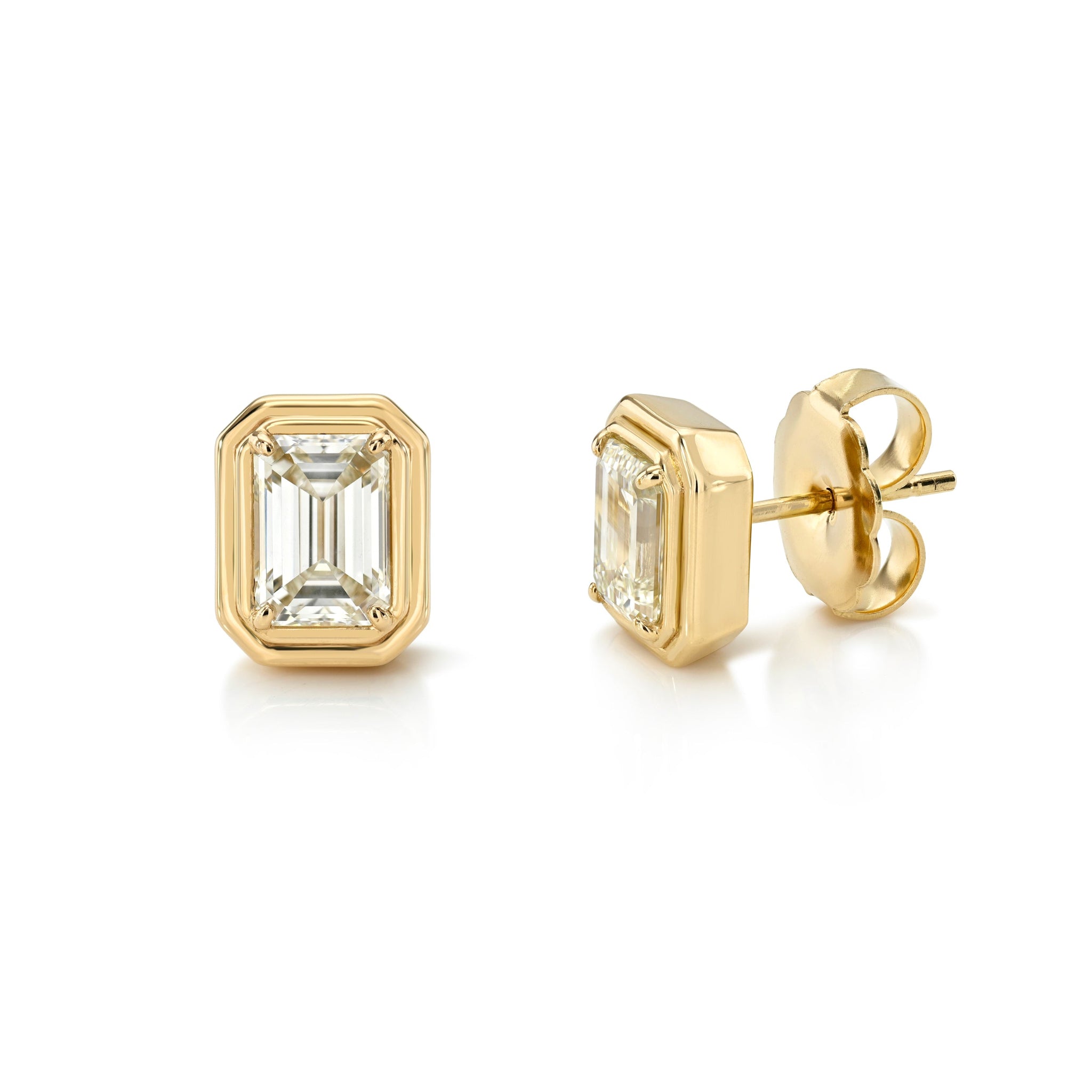 Single Stone Eleni Stud Earrings