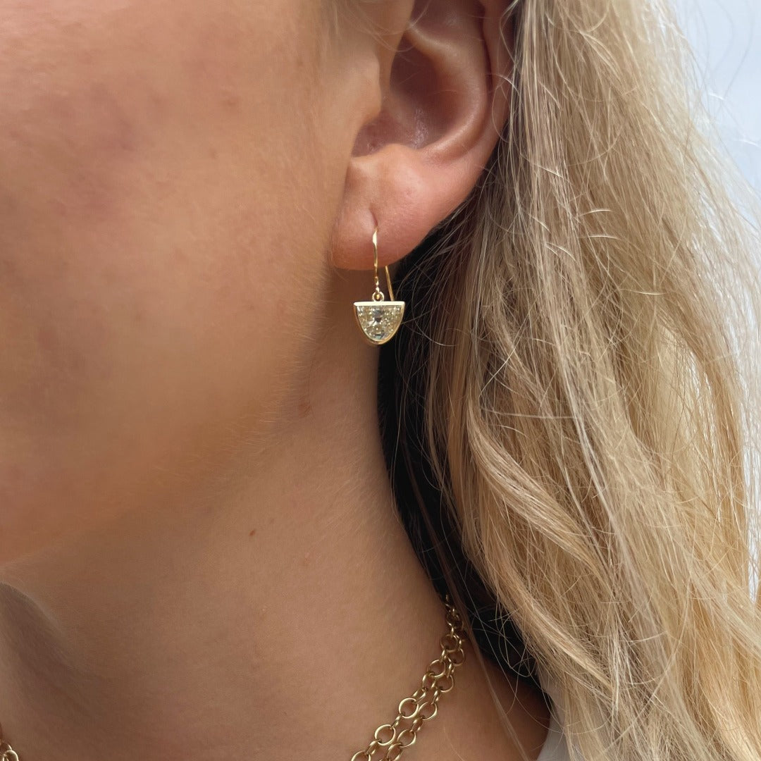 Real 9K Solid Gold Women Stud Earrings 0.5 1 2 3 4 5 Carat Round Moissanite