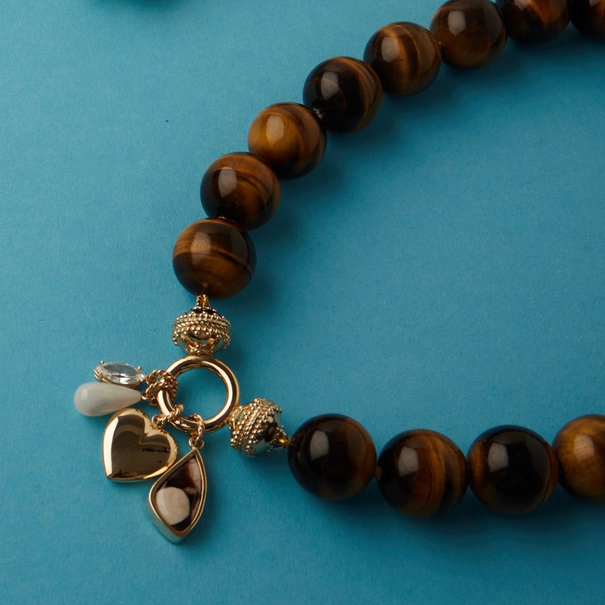 Clara Williams ClaraCharm Gold Ring Centerpiece