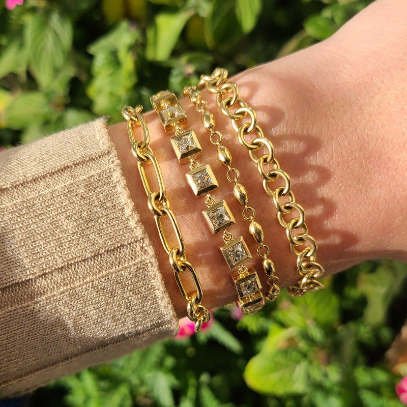 Single Stone Mini Club Bracelet