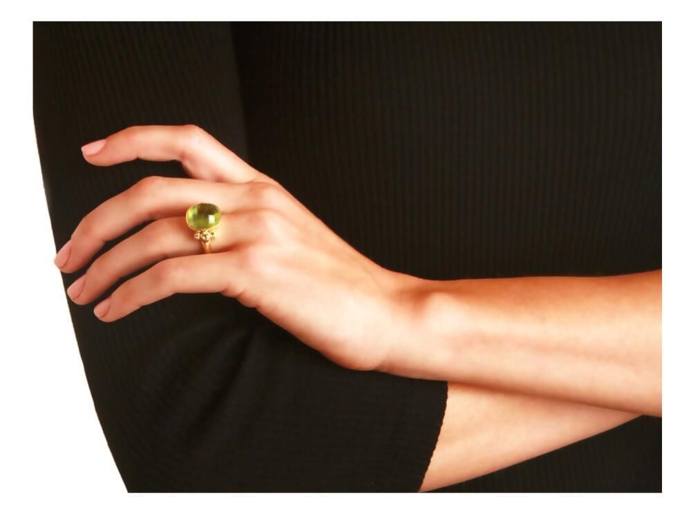 Elizabeth Locke Cushion Cabochon & Faceted Side Peridot Ring