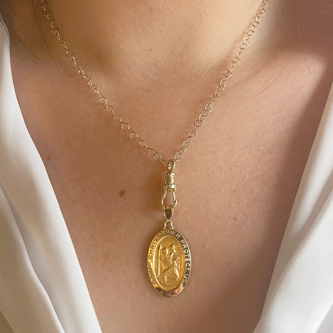 St. Christopher's Necklace in Stainless Steel. St Christopher Medal. M -  Mom and Three Daughters