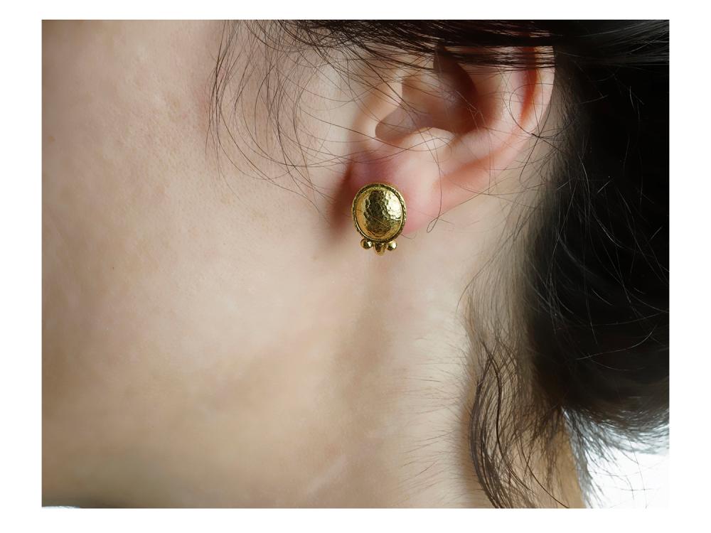 Elizabeth Locke “Sarabella” Gold Dome Stud Earrings